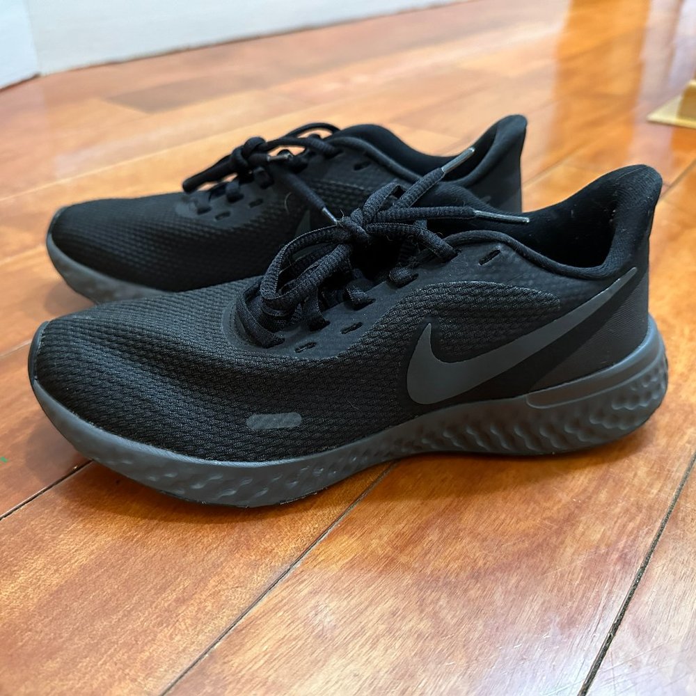 Nike Revolution Women's Running Shoes